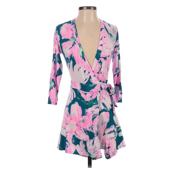 Lilly Pulitzer Romper - Picture 1 of 3